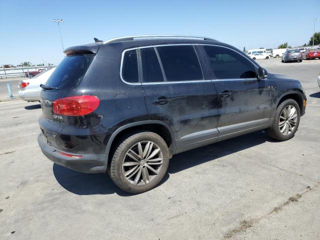 Photo 2 VIN: WVGAV7AX5CW560085 - VOLKSWAGEN TIGUAN S 