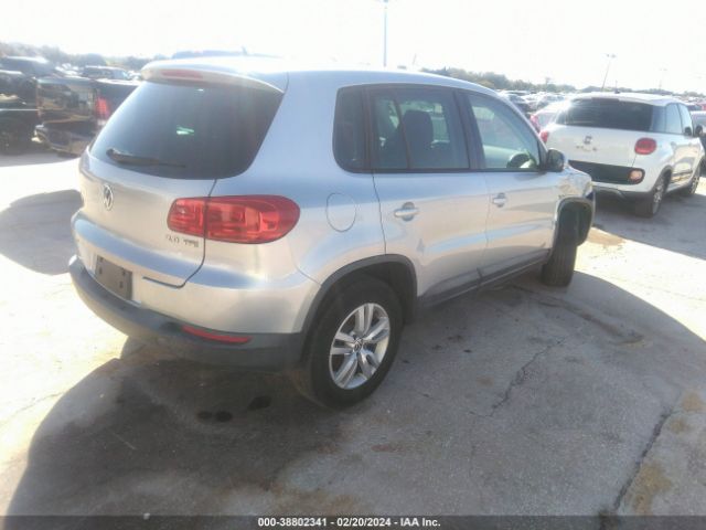 Photo 3 VIN: WVGAV7AX5CW609107 - VOLKSWAGEN TIGUAN 