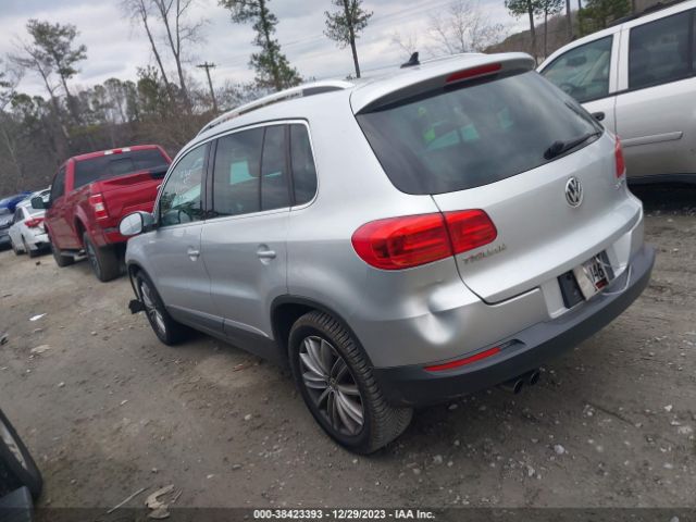 Photo 2 VIN: WVGAV7AX5CW610323 - VOLKSWAGEN TIGUAN 