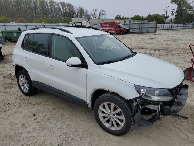 Photo 3 VIN: WVGAV7AX5FW575352 - VOLKSWAGEN TIGUAN 