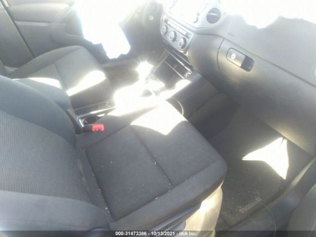 Photo 4 VIN: WVGAV7AX5FW615753 - VOLKSWAGEN TIGUAN 