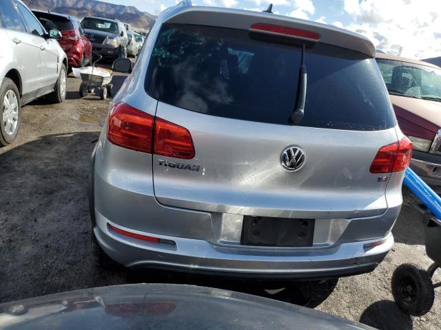 Photo 5 VIN: WVGAV7AX5GW043553 - VOLKSWAGEN TIGUAN S 