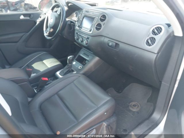 Photo 4 VIN: WVGAV7AX5GW575742 - VOLKSWAGEN TIGUAN 