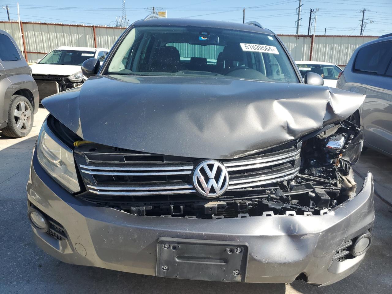 Photo 4 VIN: WVGAV7AX5GW576664 - VOLKSWAGEN TIGUAN 