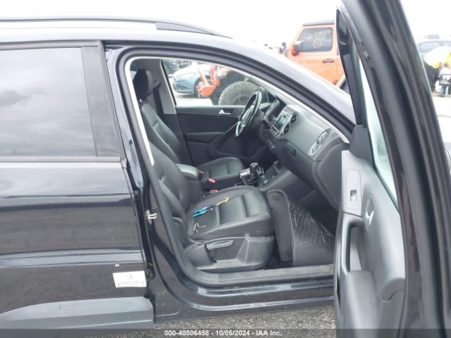 Photo 4 VIN: WVGAV7AX5HK002056 - VOLKSWAGEN TIGUAN 