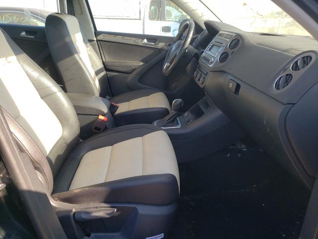 Photo 4 VIN: WVGAV7AX5HK038832 - VOLKSWAGEN TIGUAN S 