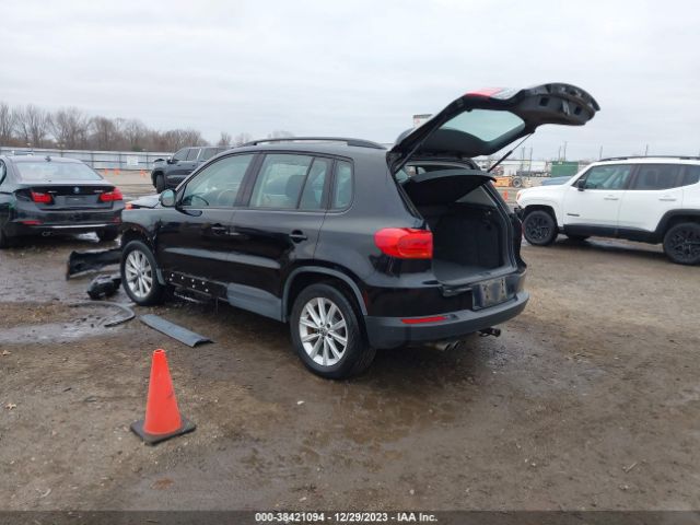 Photo 2 VIN: WVGAV7AX5HK045490 - VOLKSWAGEN TIGUAN 