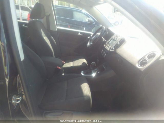 Photo 4 VIN: WVGAV7AX5HK052665 - VOLKSWAGEN TIGUAN 