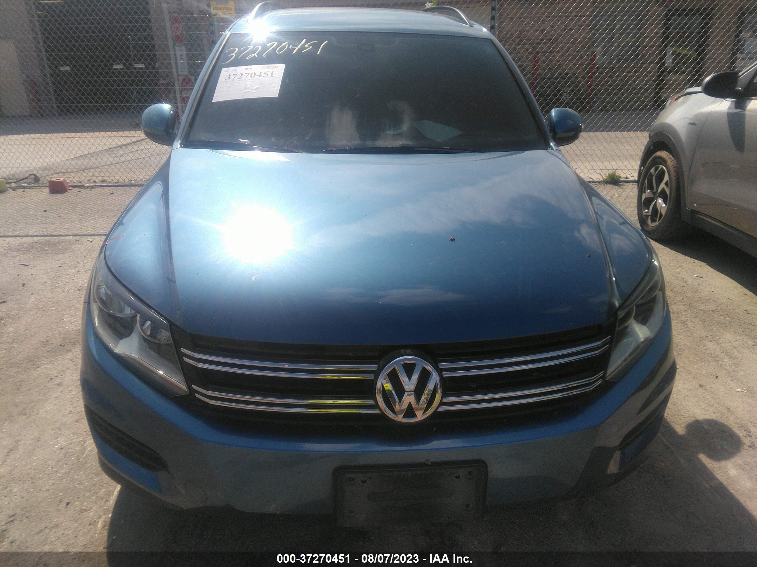 Photo 11 VIN: WVGAV7AX5HW510679 - VOLKSWAGEN TIGUAN 