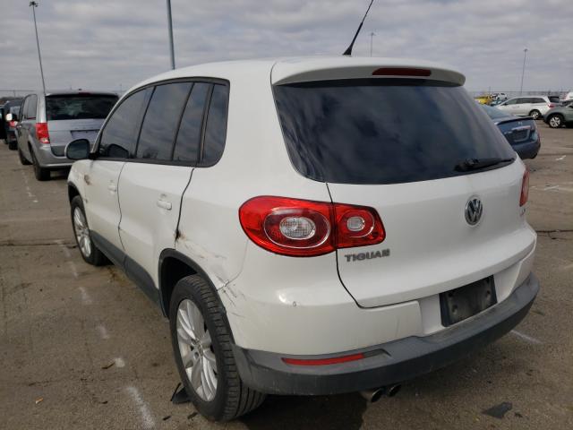 Photo 2 VIN: WVGAV7AX6AW000573 - VOLKSWAGEN TIGUAN S 