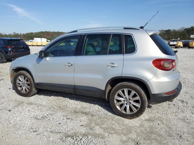 Photo 1 VIN: WVGAV7AX6AW502385 - VOLKSWAGEN TIGUAN 