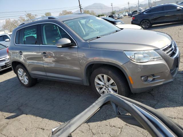 Photo 3 VIN: WVGAV7AX6AW508669 - VOLKSWAGEN TIGUAN S 