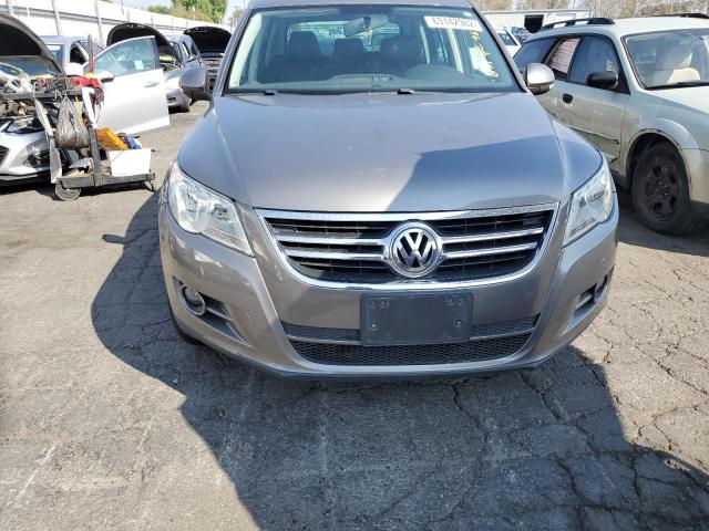 Photo 4 VIN: WVGAV7AX6AW508669 - VOLKSWAGEN TIGUAN S 