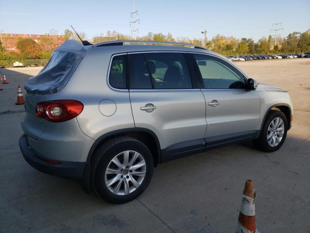 Photo 2 VIN: WVGAV7AX6AW510115 - VOLKSWAGEN TIGUAN S 