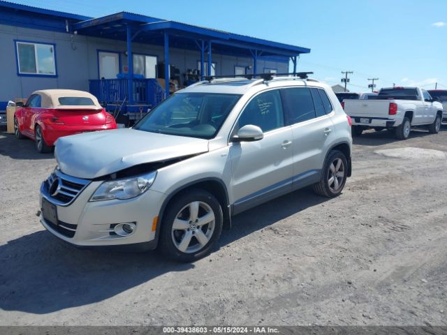 Photo 1 VIN: WVGAV7AX6AW521647 - VOLKSWAGEN TIGUAN 