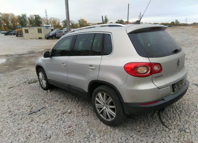 Photo 2 VIN: WVGAV7AX6AW531174 - VOLKSWAGEN TIGUAN 