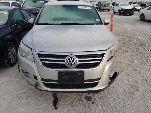 Photo 4 VIN: WVGAV7AX6BW522136 - VOLKSWAGEN TIGUAN S 