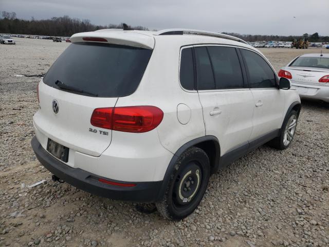 Photo 2 VIN: WVGAV7AX6CW002424 - VOLKSWAGEN TIGUAN S 