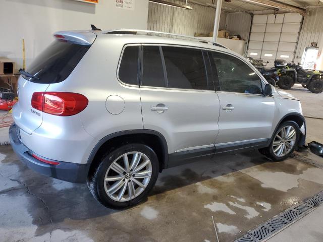 Photo 2 VIN: WVGAV7AX6CW523434 - VOLKSWAGEN TIGUAN S 