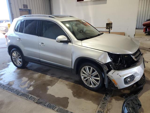 Photo 3 VIN: WVGAV7AX6CW523434 - VOLKSWAGEN TIGUAN S 