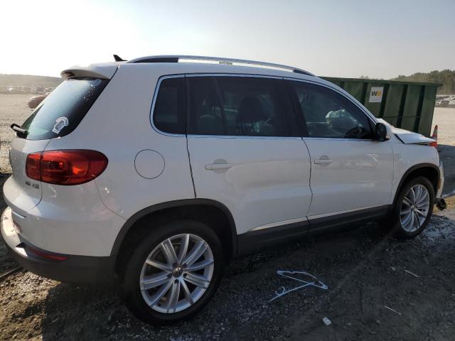 Photo 2 VIN: WVGAV7AX6CW531243 - VOLKSWAGEN TIGUAN S 