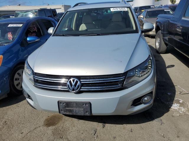 Photo 4 VIN: WVGAV7AX6CW542484 - VOLKSWAGEN TIGUAN 