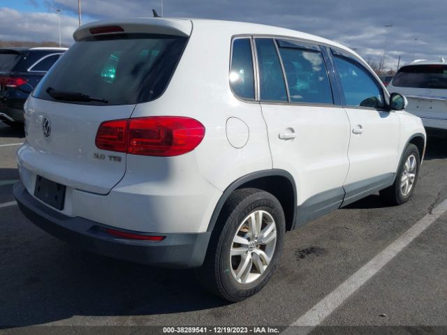 Photo 3 VIN: WVGAV7AX6CW586694 - VOLKSWAGEN TIGUAN 