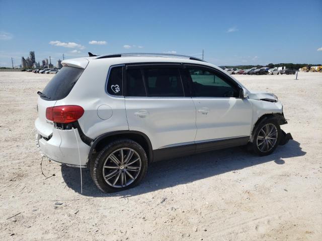 Photo 2 VIN: WVGAV7AX6FW556406 - VOLKSWAGEN TIGUAN S 