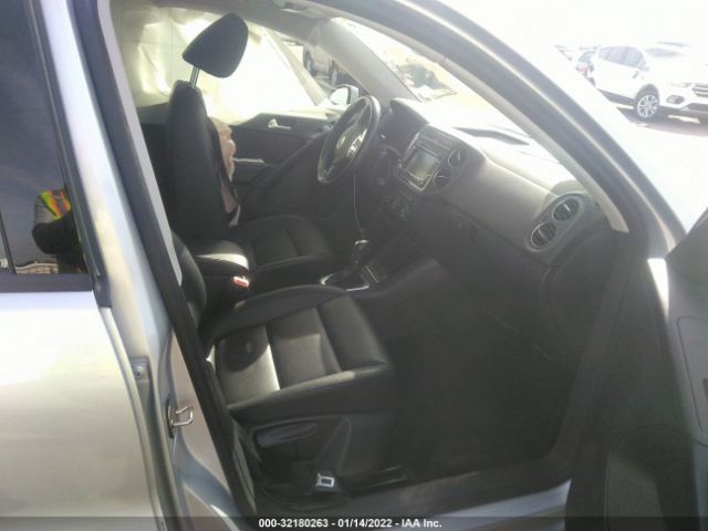 Photo 4 VIN: WVGAV7AX6FW589891 - VOLKSWAGEN TIGUAN 