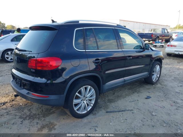 Photo 3 VIN: WVGAV7AX6GW501875 - VOLKSWAGEN TIGUAN 