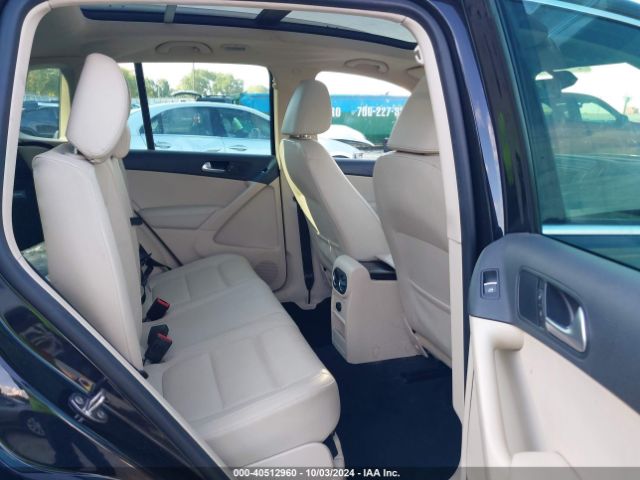 Photo 7 VIN: WVGAV7AX6GW501875 - VOLKSWAGEN TIGUAN 