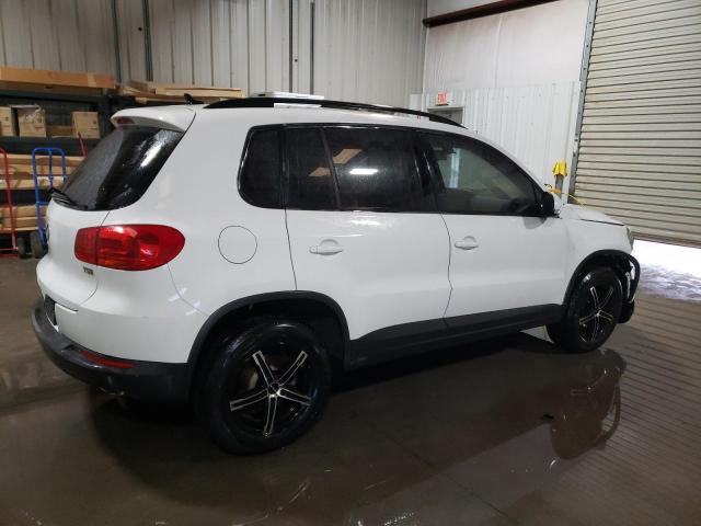 Photo 2 VIN: WVGAV7AX6HK009789 - VOLKSWAGEN TIGUAN 