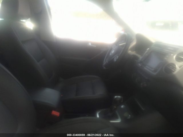 Photo 4 VIN: WVGAV7AX6HK024020 - VOLKSWAGEN TIGUAN 