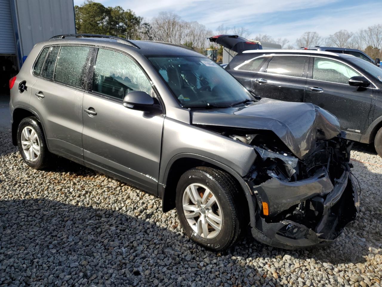 Photo 3 VIN: WVGAV7AX6HK031159 - VOLKSWAGEN TIGUAN 