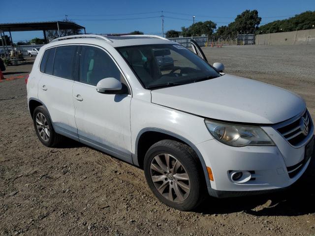 Photo 3 VIN: WVGAV7AX7AW001120 - VOLKSWAGEN TIGUAN S 