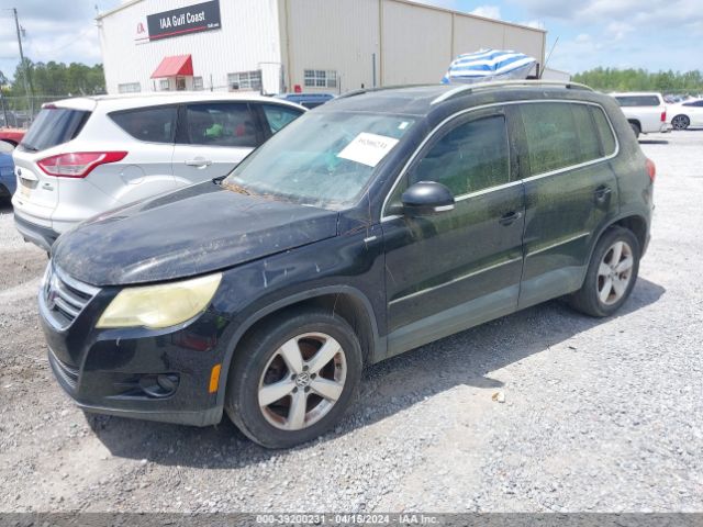 Photo 1 VIN: WVGAV7AX7AW002414 - VOLKSWAGEN TIGUAN 