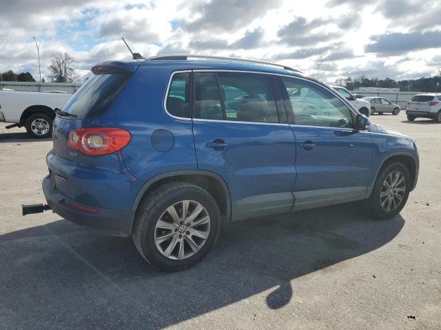 Photo 2 VIN: WVGAV7AX7AW503545 - VOLKSWAGEN TIGUAN S 