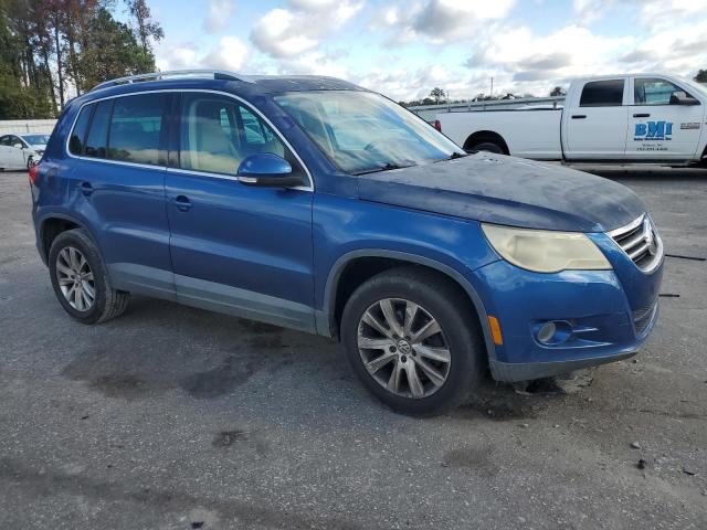 Photo 3 VIN: WVGAV7AX7AW503545 - VOLKSWAGEN TIGUAN S 