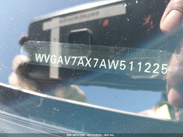 Photo 8 VIN: WVGAV7AX7AW511225 - VOLKSWAGEN TIGUAN 