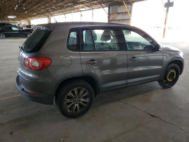 Photo 2 VIN: WVGAV7AX7AW513556 - VOLKSWAGEN TIGUAN 