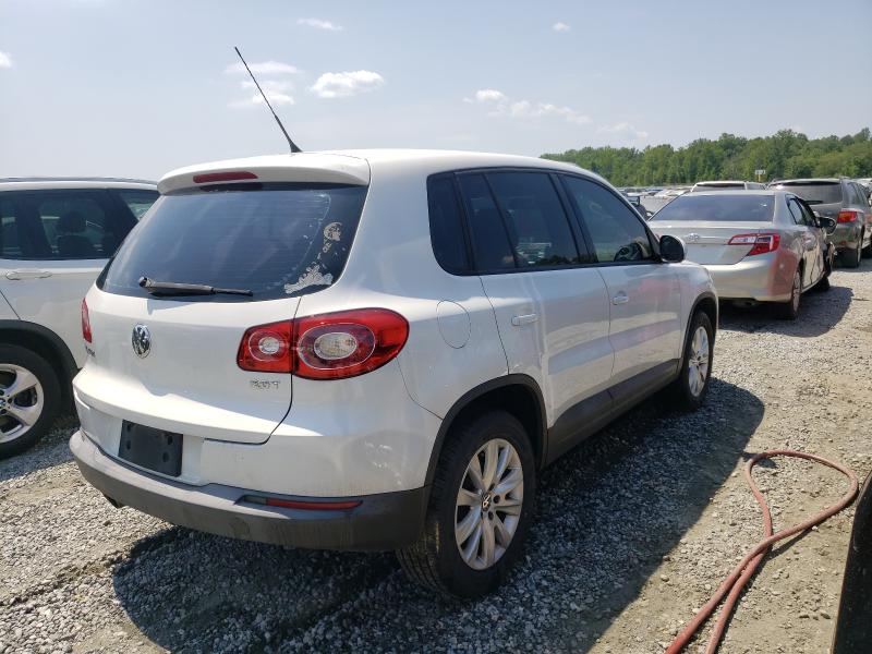 Photo 3 VIN: WVGAV7AX7AW515713 - VOLKSWAGEN TIGUAN 