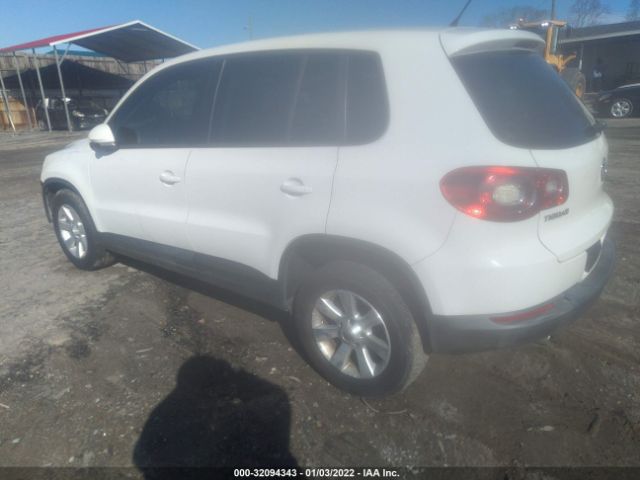 Photo 2 VIN: WVGAV7AX7AW515713 - VOLKSWAGEN TIGUAN 