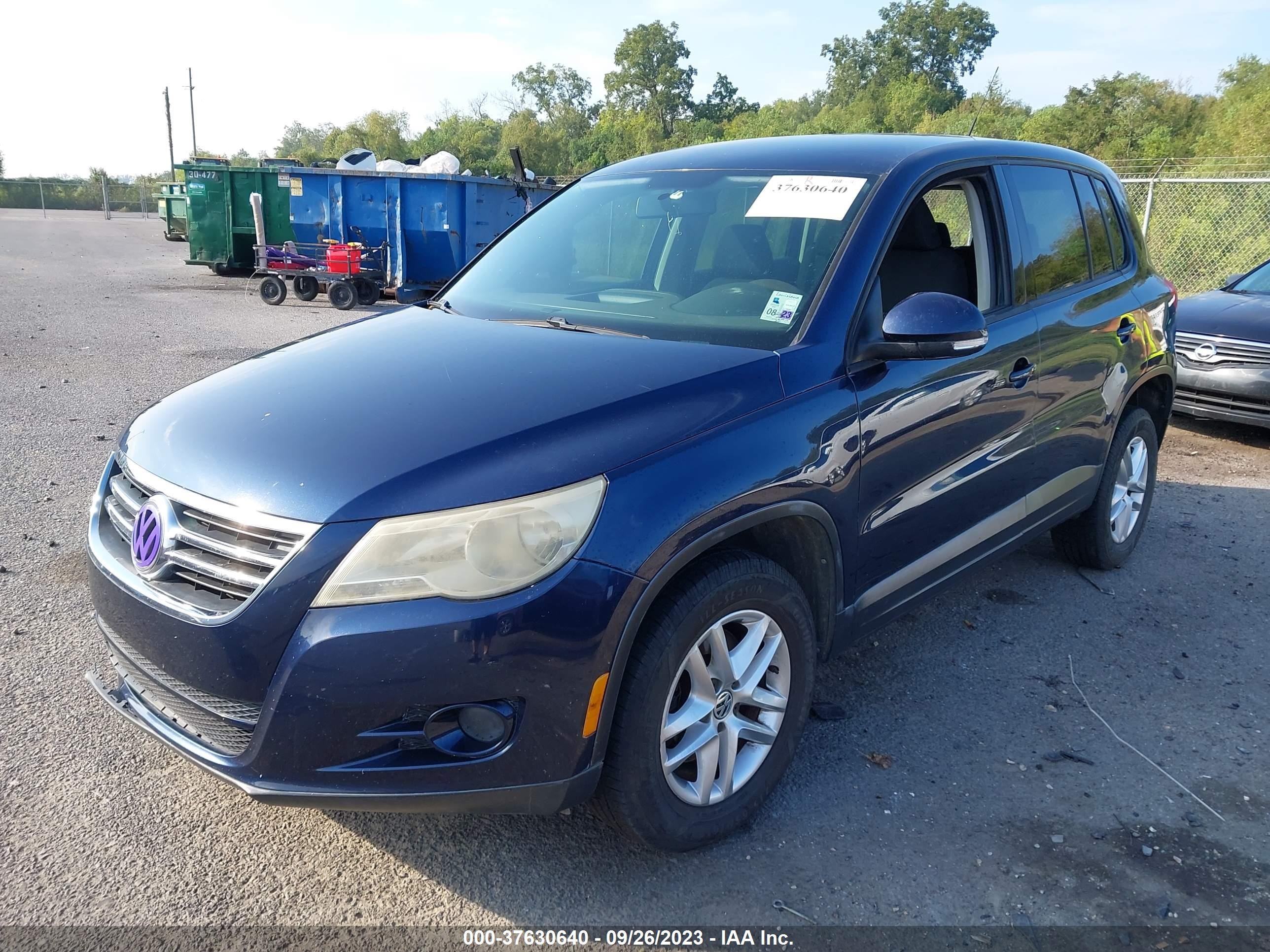 Photo 1 VIN: WVGAV7AX7BW501005 - VOLKSWAGEN TIGUAN 