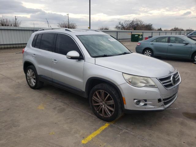 Photo 3 VIN: WVGAV7AX7BW538877 - VOLKSWAGEN TIGUAN S 