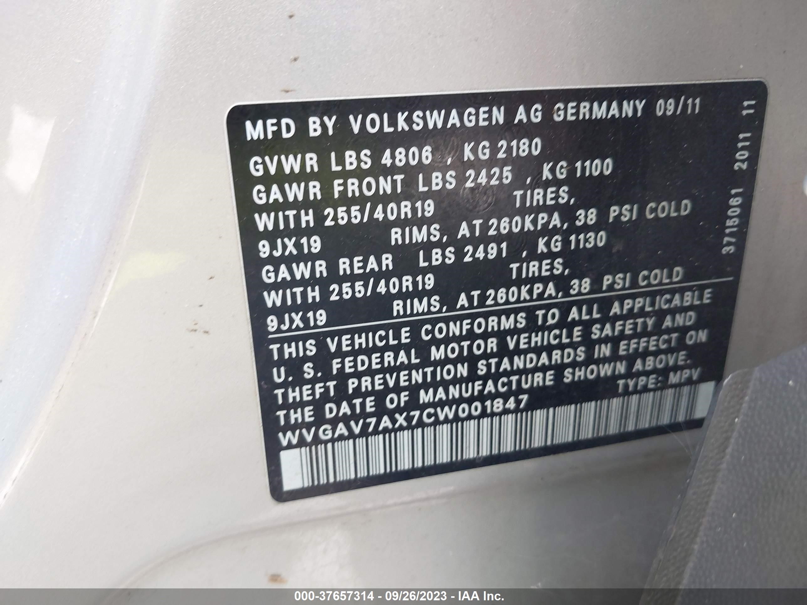 Photo 8 VIN: WVGAV7AX7CW001847 - VOLKSWAGEN TIGUAN 