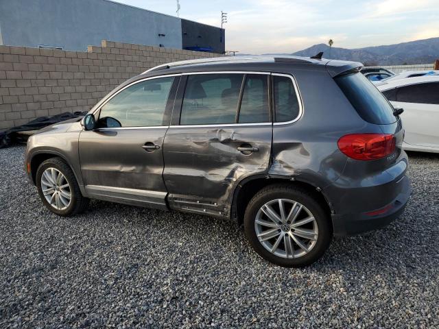 Photo 1 VIN: WVGAV7AX7CW005221 - VOLKSWAGEN TIGUAN S 