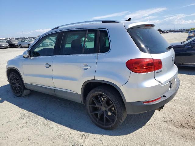 Photo 1 VIN: WVGAV7AX7CW538878 - VOLKSWAGEN TIGUAN S 