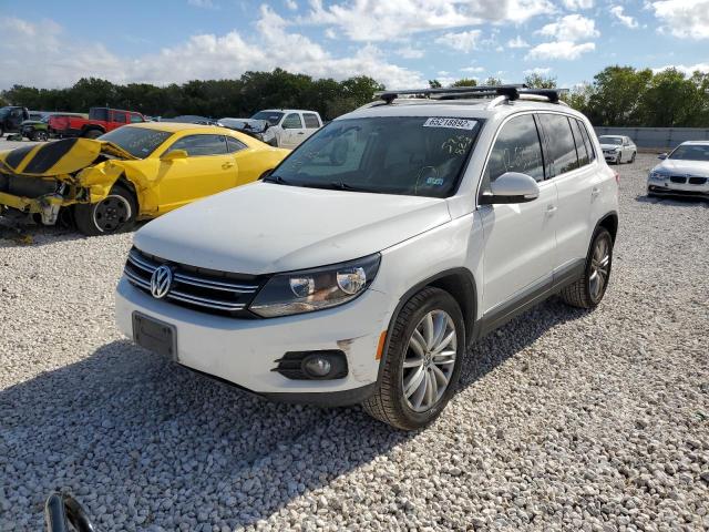 Photo 1 VIN: WVGAV7AX7CW576823 - VOLKSWAGEN TIGUAN S 