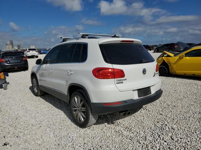 Photo 2 VIN: WVGAV7AX7CW576823 - VOLKSWAGEN TIGUAN S 