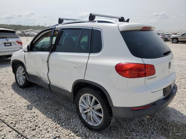 Photo 1 VIN: WVGAV7AX7CW610873 - VOLKSWAGEN TIGUAN 